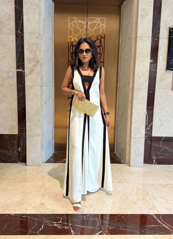 Monochrome Contrast Panel Maxi Dress
