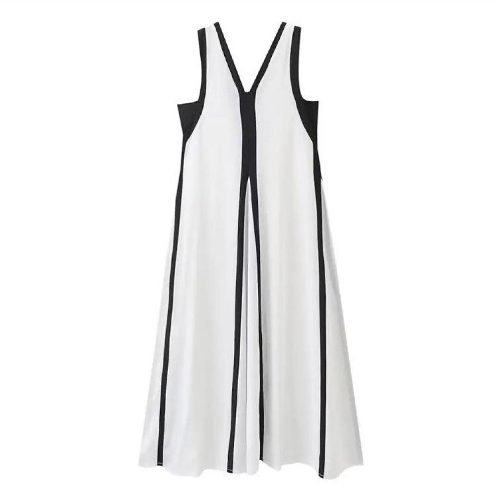 Monochrome Contrast Panel Maxi Dress